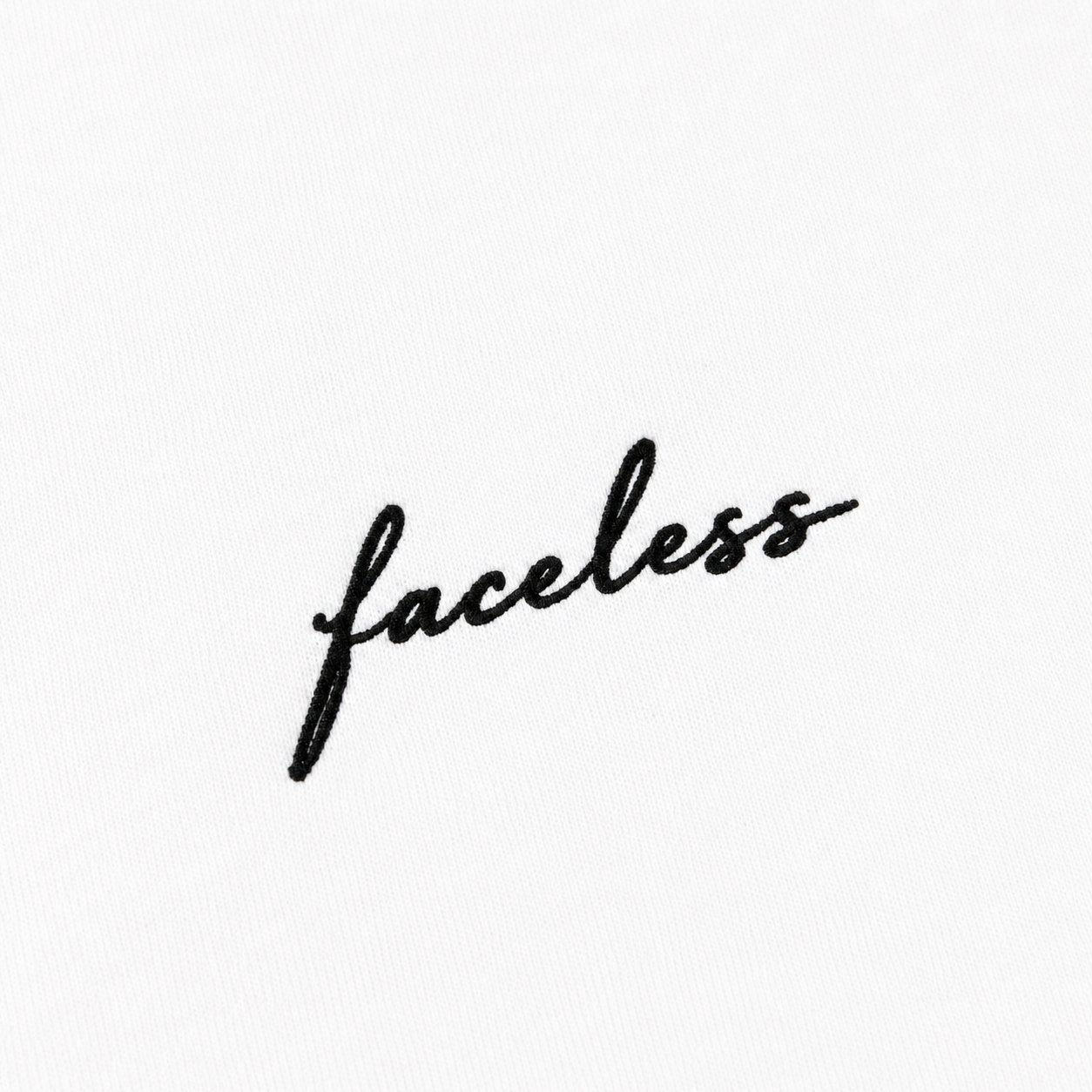 White Essentials Tee - Zwart