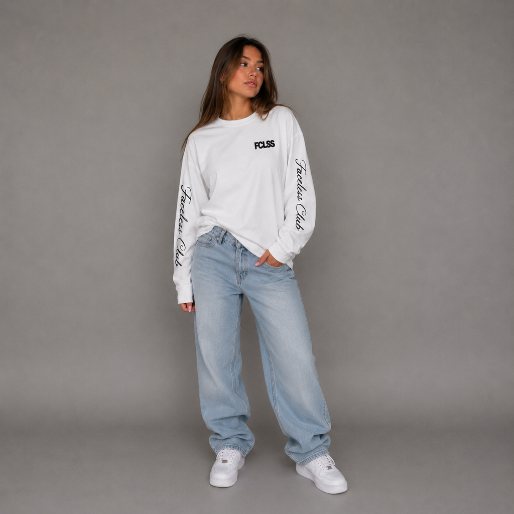 The Club Longsleeve - Wit