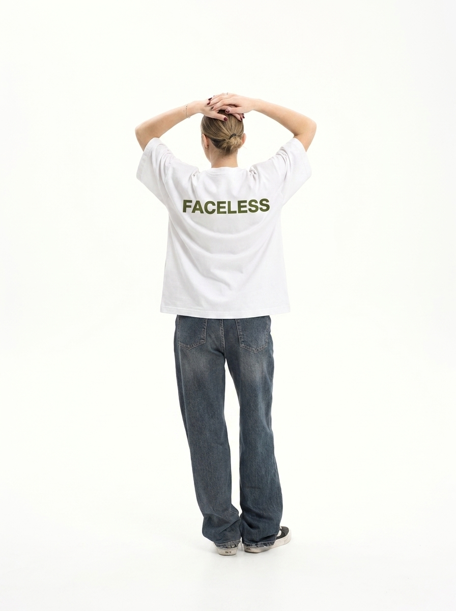 White Essentials Tee - Donker Groen