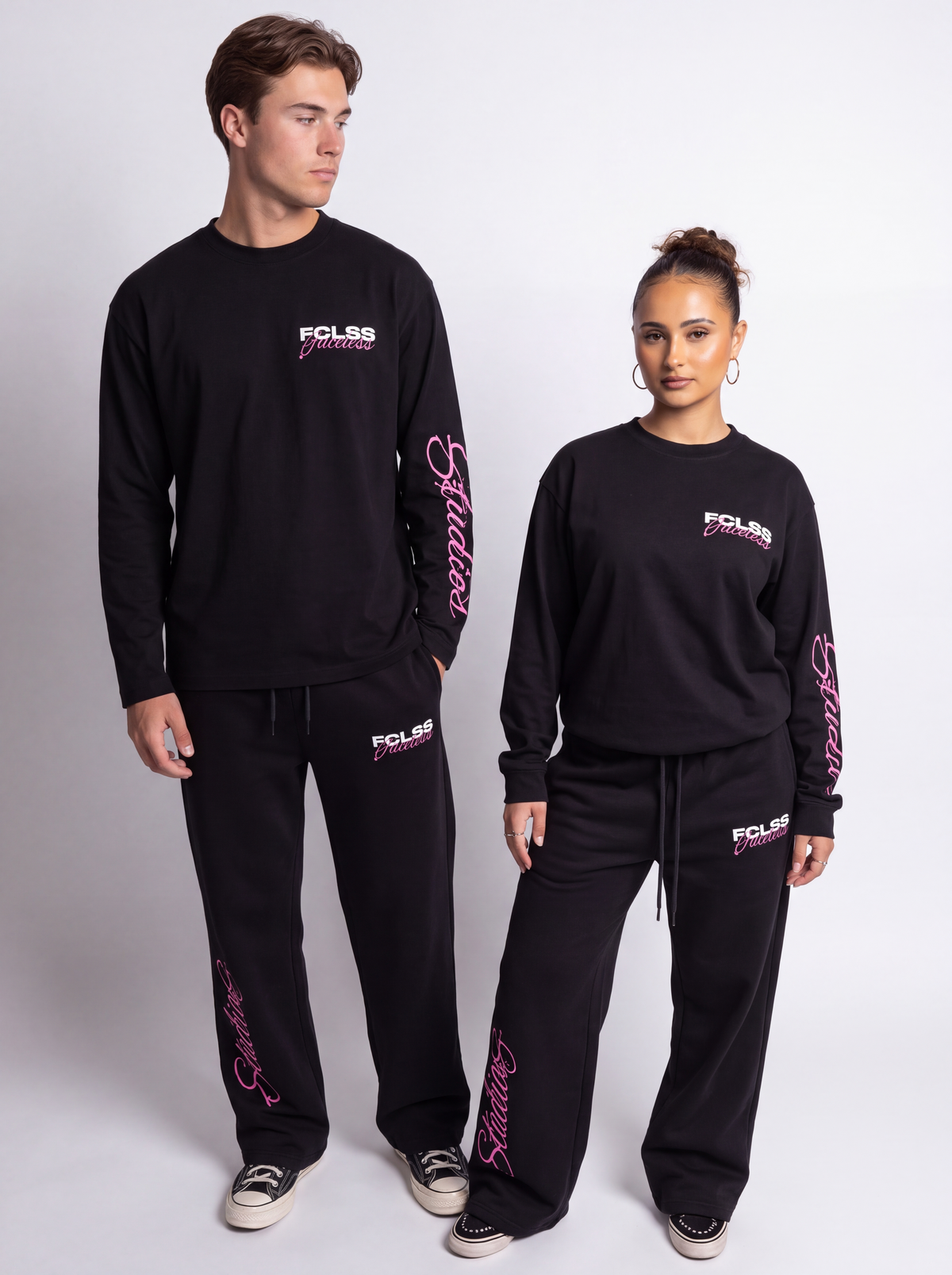 Faceless Studios Unisex Straight Leg Joggingbroek – Zwart/Roze
