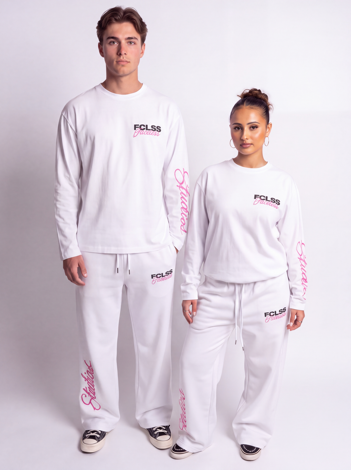 Faceless Studios Unisex Straight Leg Joggingbroek – Wit/Roze